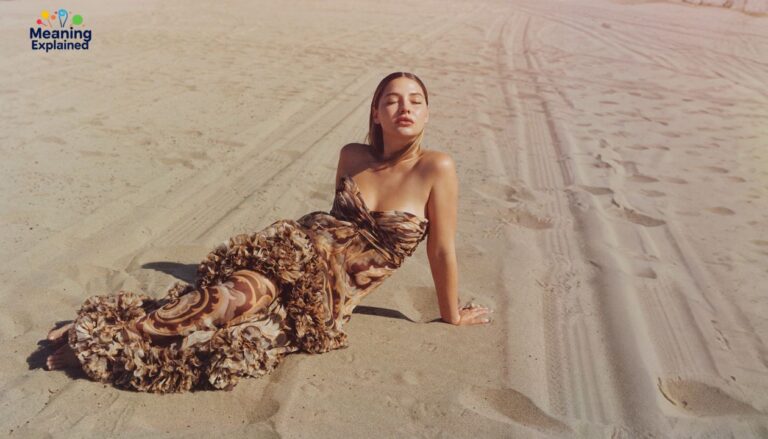 Madelyn Cline: From South Carolina to Netflix Stardom – The Complete Story